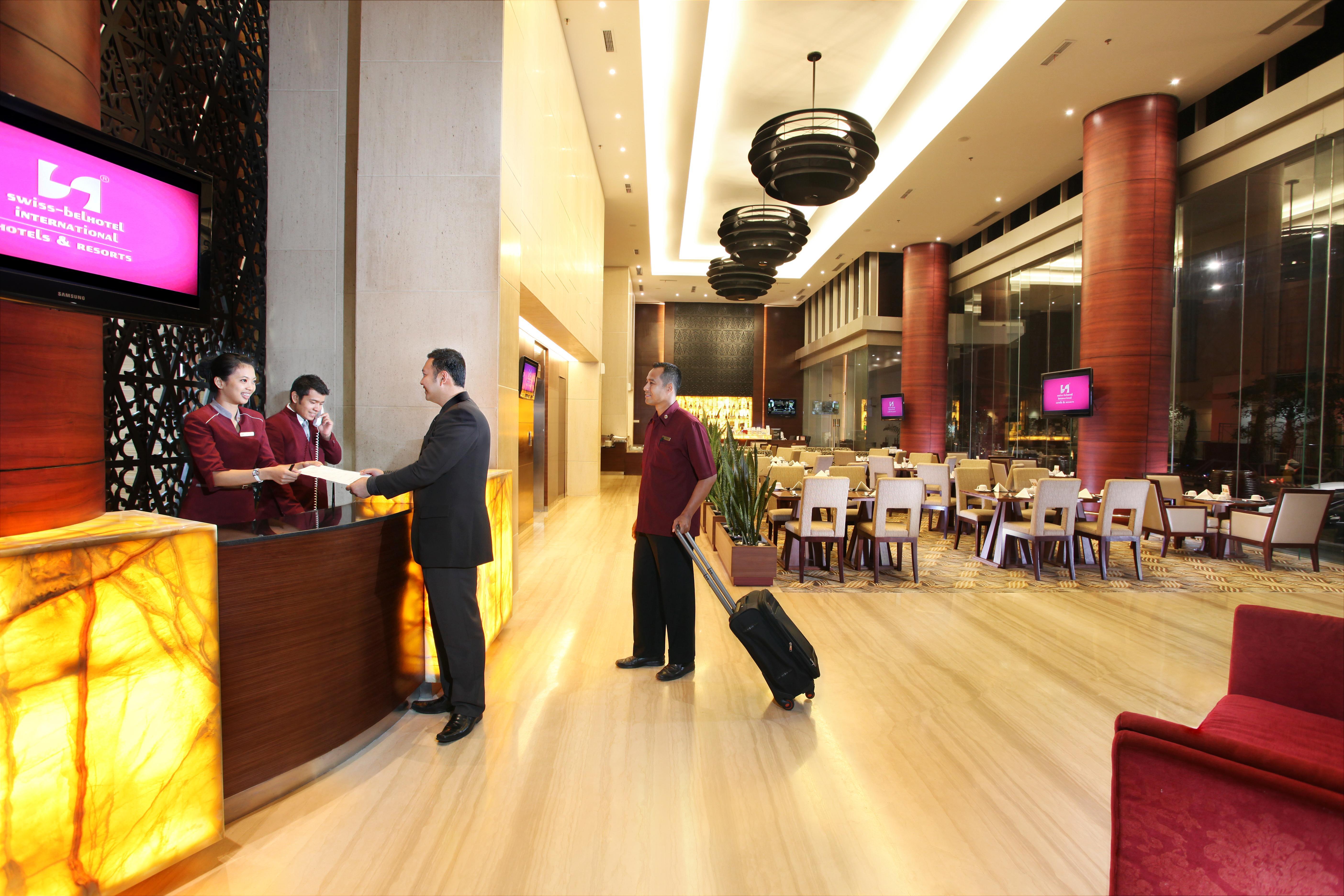 Swiss-Belinn Ska Пеканбару Экстерьер фото