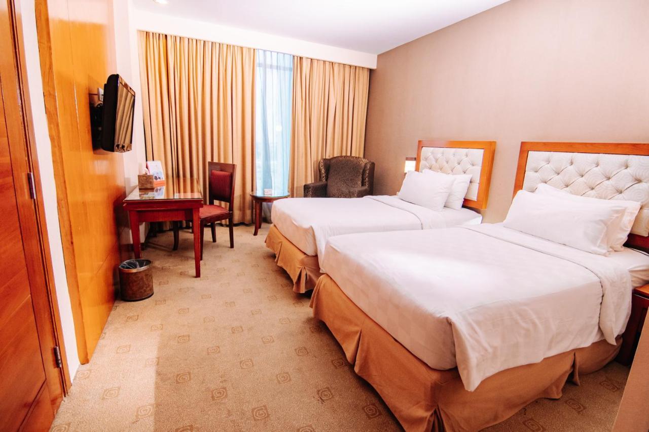 Swiss-Belinn Ska Пеканбару Экстерьер фото