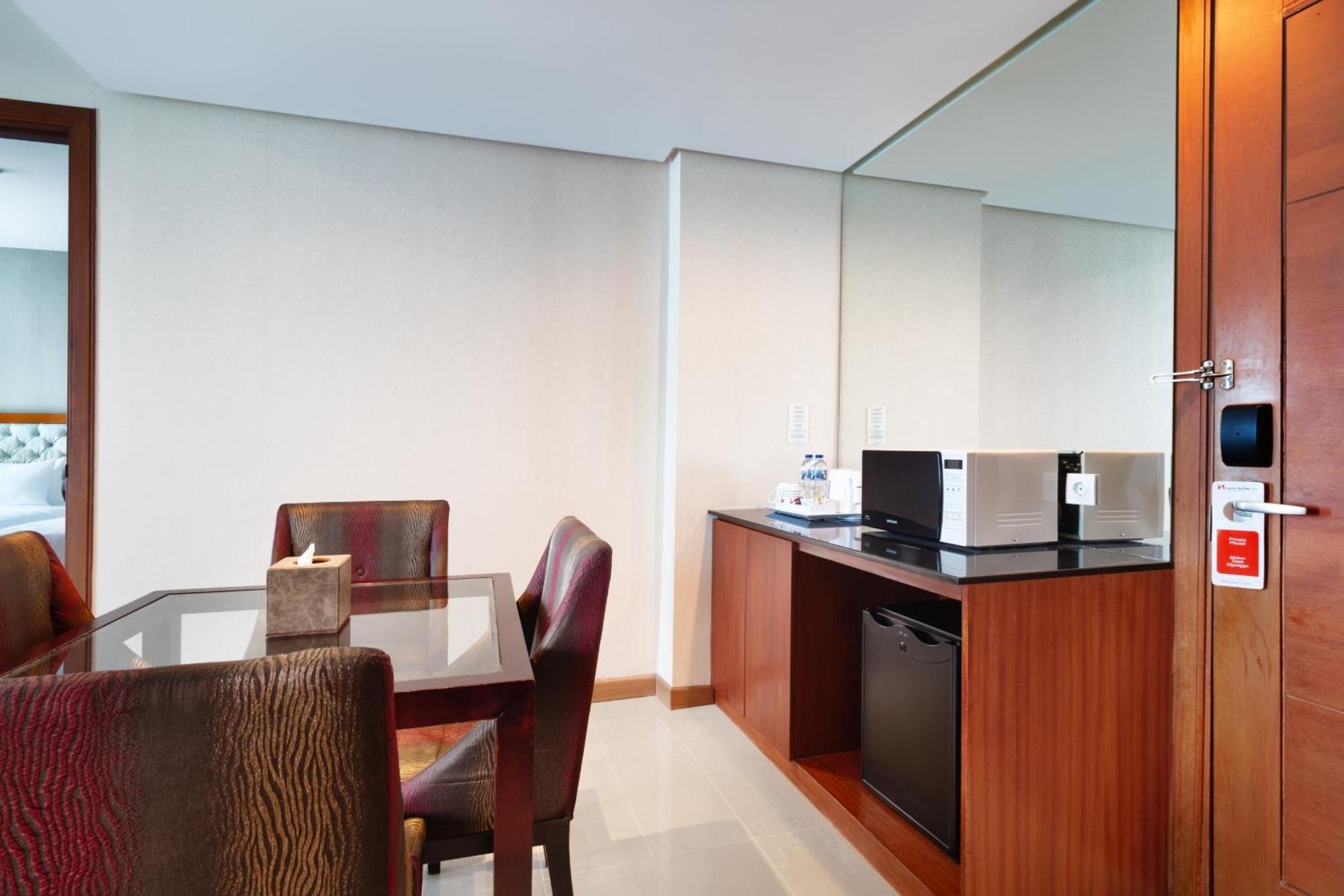 Swiss-Belinn Ska Пеканбару Экстерьер фото